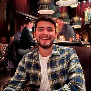 Meet your Posher, Hans